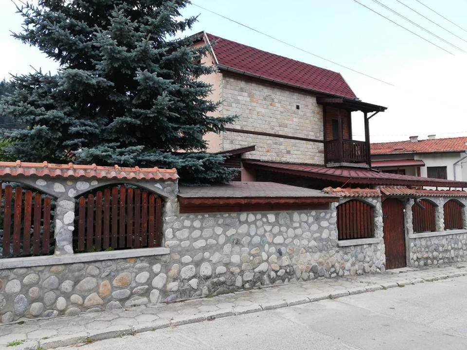 Guest House Diva Reka Beli Iskar Εξωτερικό φωτογραφία